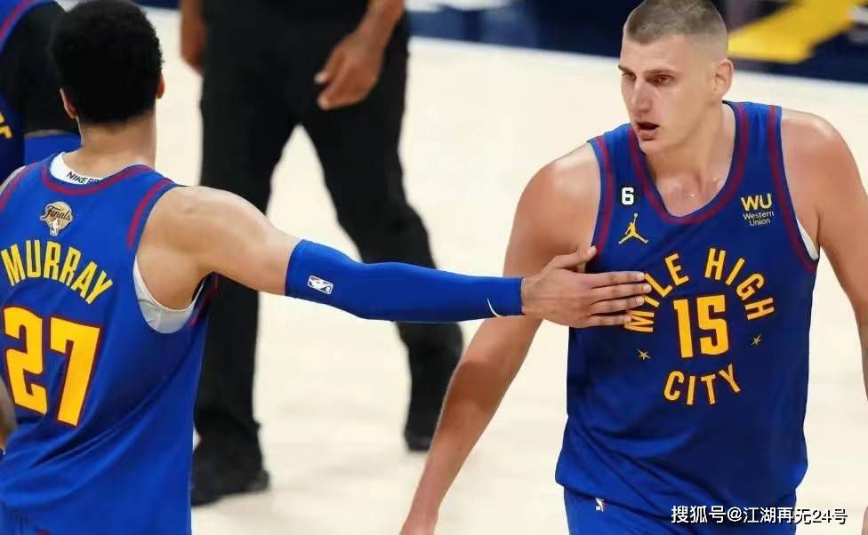 今日NBA重要伤停08:00 克利夫兰骑士 VS 波特兰开拓者迪恩-韦德、泰-杰罗姆、卢比奥：缺席韦恩莱特、罗伯特-威廉姆斯、安芬尼-西蒙斯：缺席08:30 布鲁克林篮网 VS 夏洛特黄蜂丹尼斯-史密斯：出战成疑卡梅伦-托马斯：可能出战西蒙斯：缺席布兰登-米勒：出战成疑拉梅洛-鲍尔、尼克-理查兹、科迪-马丁、尼利基纳：缺席08:30 纽约尼克斯 VS 底特律活塞博扬：出战成疑乔-哈里斯、蒙特-莫里斯：缺席08:30 迈阿密热火 VS 印第安纳步行者海史密斯、巴特勒：出战成疑德鲁-史密斯、RJ-汉普顿、希罗：缺席以赛亚-杰克逊、麦康纳：出战成疑杰伦-史密斯：缺席09:00 俄克拉荷马雷霆 VS 洛杉矶湖人海斯：出战成疑八村垒、文森特、范德比尔特：缺席09:00 明尼苏达森林狼 VS 犹他爵士爱德华兹：出战成疑麦克丹尼尔斯、麦克劳克林：缺席邓恩：出战成疑马尔卡宁：缺席09:00 芝加哥公牛 VS 密尔沃基雄鹿德罗赞、拉文：出战成疑鲍尔：赛季报销康诺顿、克劳德：缺席09:00 圣安东尼奥马刺 VS 亚特兰大老鹰文班亚马：出战成疑索汉：可能出战杰伦-约翰逊、巴夫金：缺席11:00 金州勇士 VS 洛杉矶快船保罗、加里-佩顿二世：缺席诺曼-鲍威尔：出战成疑梅森-普拉姆利、波士顿：缺席专家推荐【胜利导航】足球7连红 奉上哥伦甲：麦德林独立 vs 百万富翁【易球胜】足球6连红 带来墨联：瓜达拉哈拉 VS 普马斯【北境之王】篮球7连红 带来早间NBA赛事解析今日热点赛事今日上午，NBA常规赛精彩对话，俄克拉荷马雷霆 VS 洛杉矶湖人，金州勇士 VS 洛杉矶快船，北境之王（篮球7连红）带来赛事解析。